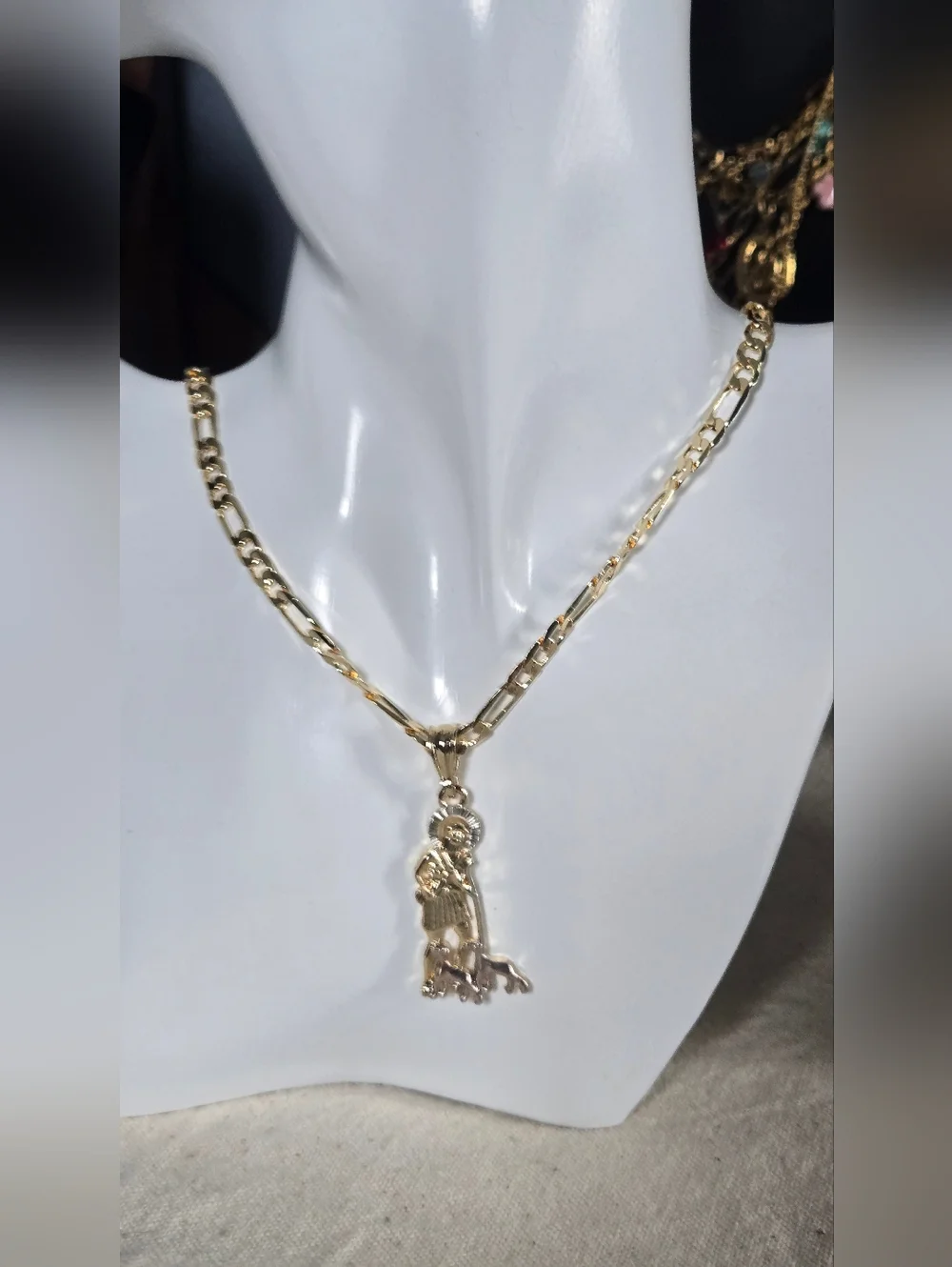 Layered Gold Figaro Necklace with Pendant - Women Jewelry - Picture 2 of 7